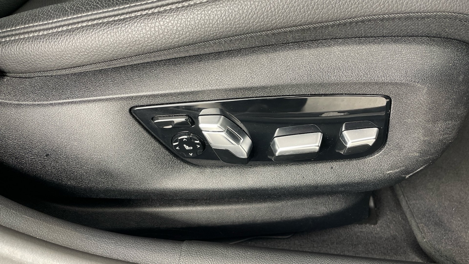 Used BMW 5 Series 2021 for sale - 76737927: Photo 49