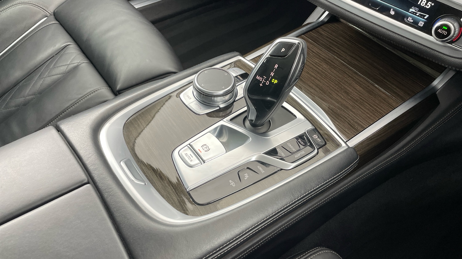 Used BMW 7 Series 2018 for sale - 77326735: Photo 10