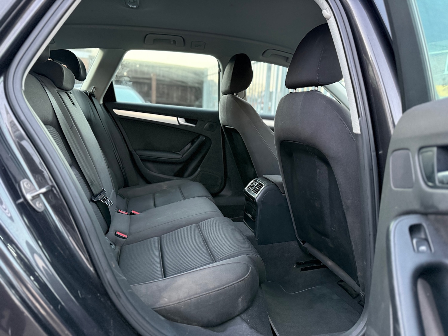 Used Audi A4 2011 for sale - 77006545: Photo 10