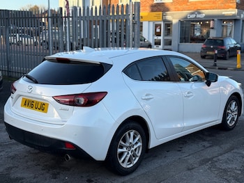 Used Mazda Mazda3 2016 for sale - 77007887: Photo