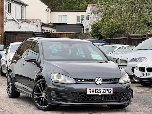 Used Volkswagen Golf 2015 for sale - 76209034: Photo 1