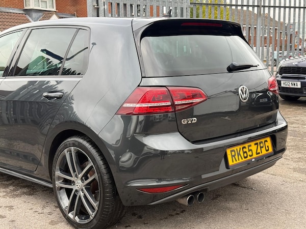 Used Volkswagen Golf 2015 for sale - 76209034: Photo 24