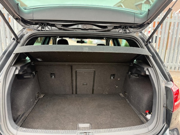 Used Volkswagen Golf 2015 for sale - 76209034: Photo 40