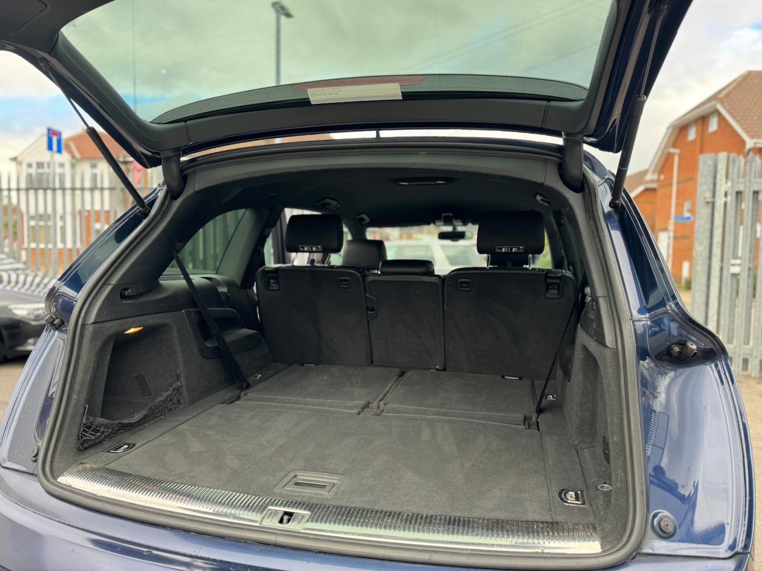 Used Audi Q7 2009 for sale - 76402751: Photo 12