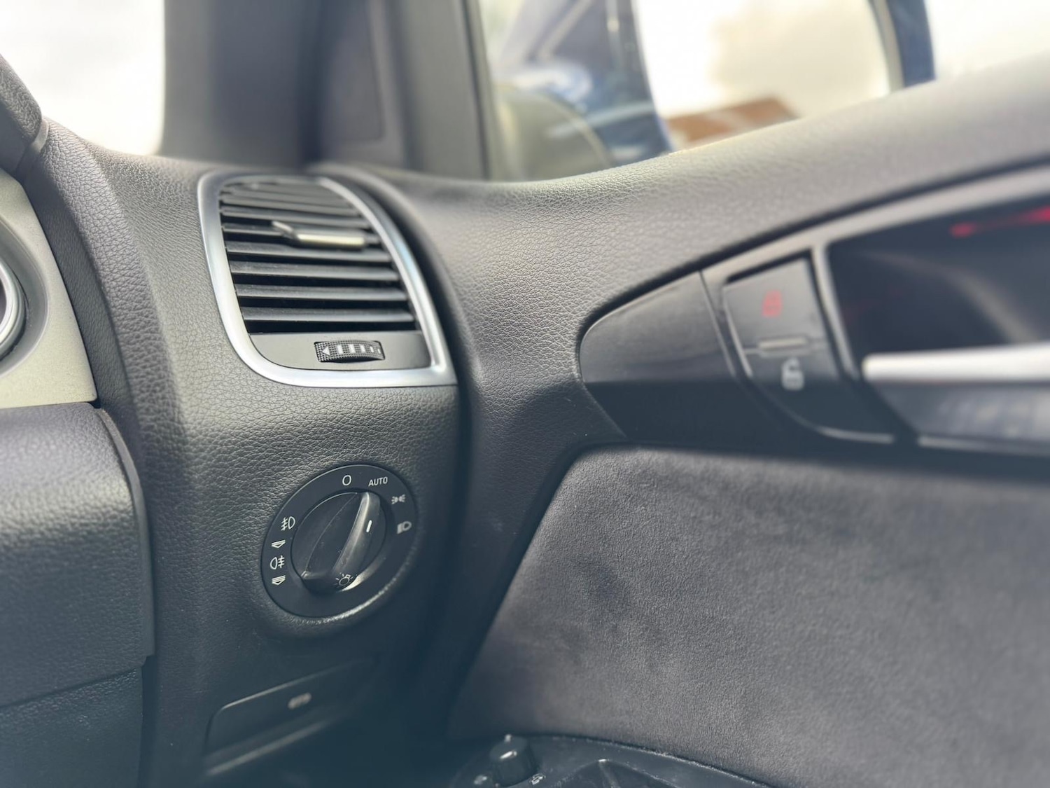 Used Audi Q7 2009 for sale - 76402751: Photo 44