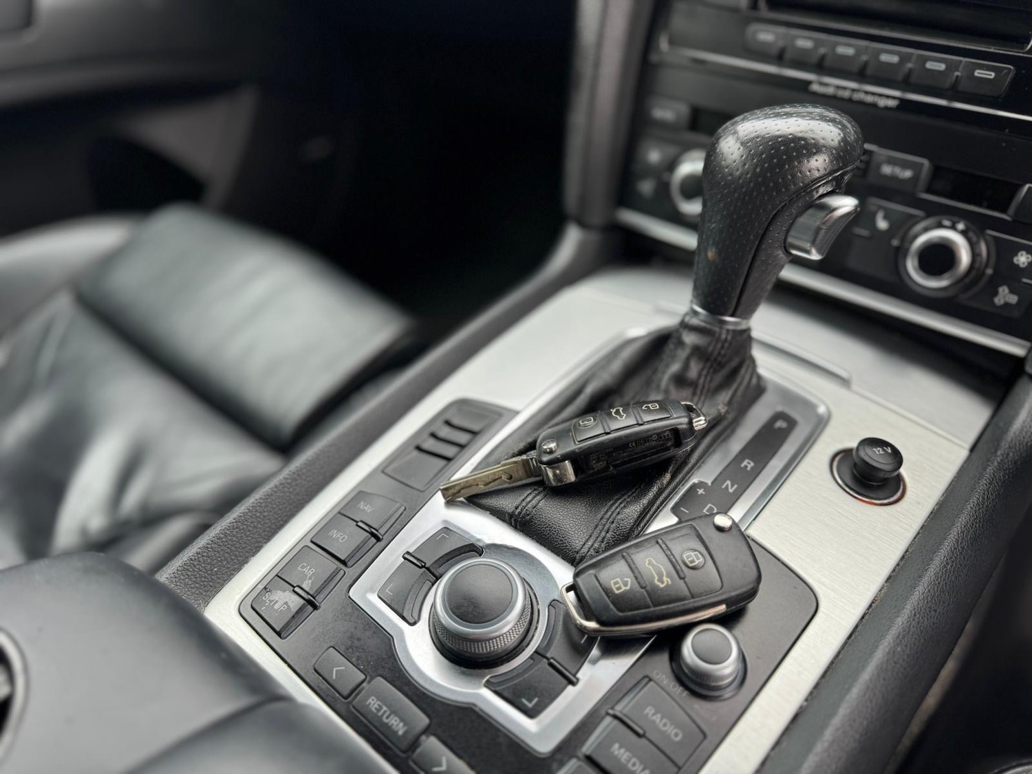 Used Audi Q7 2009 for sale - 76402751: Photo 47