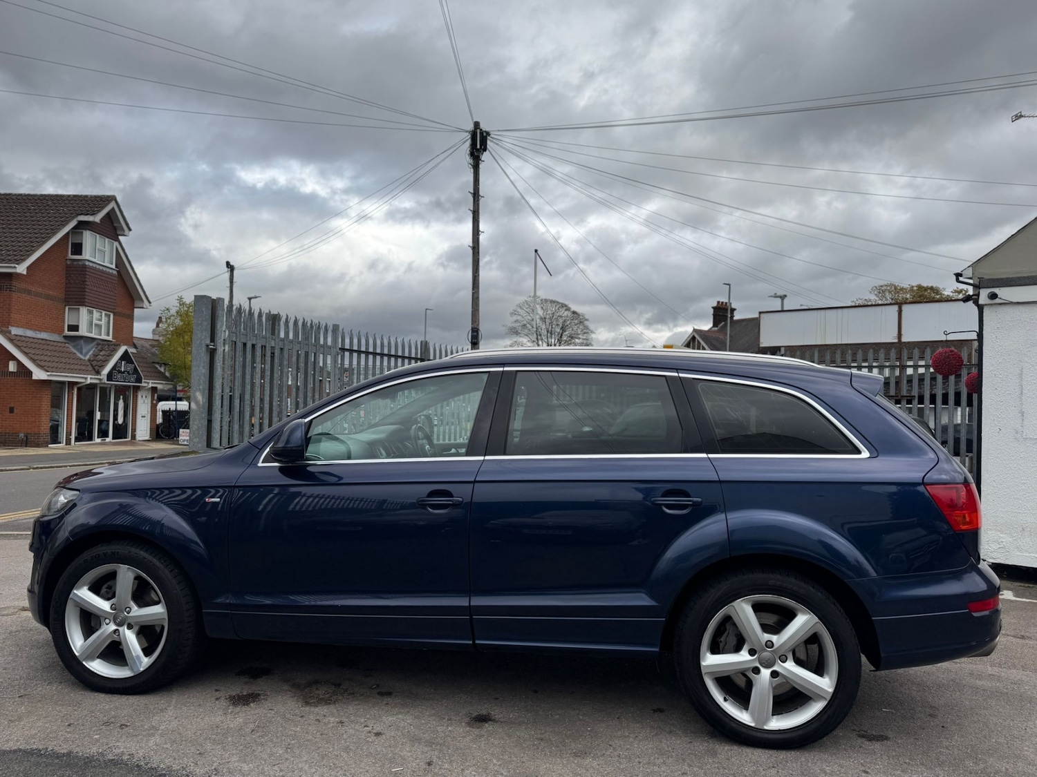 Used Audi Q7 2009 for sale - 76402751: Photo 8