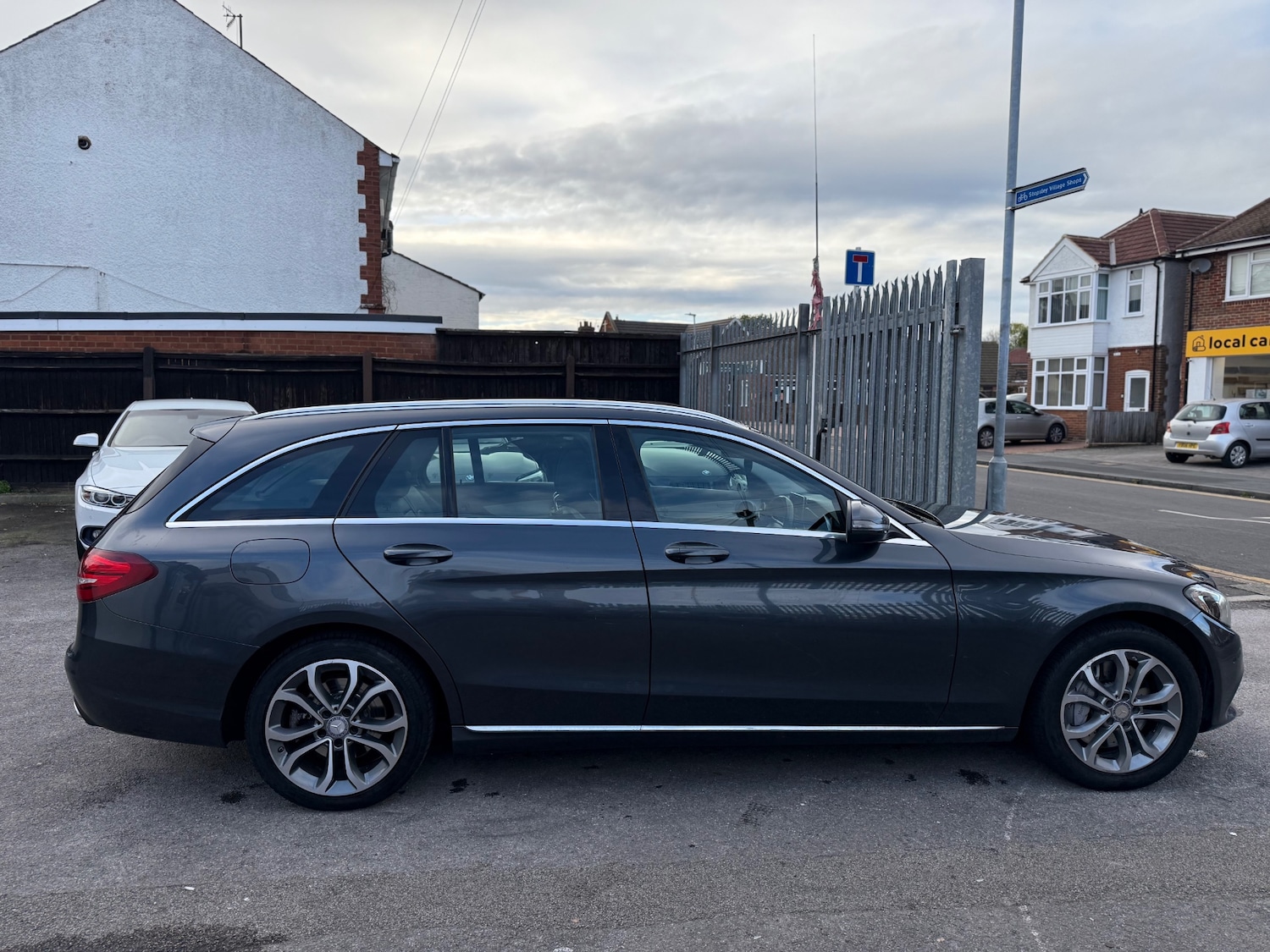 Used Mercedes-Benz C Class 2016 for sale - 76334123: Photo 17