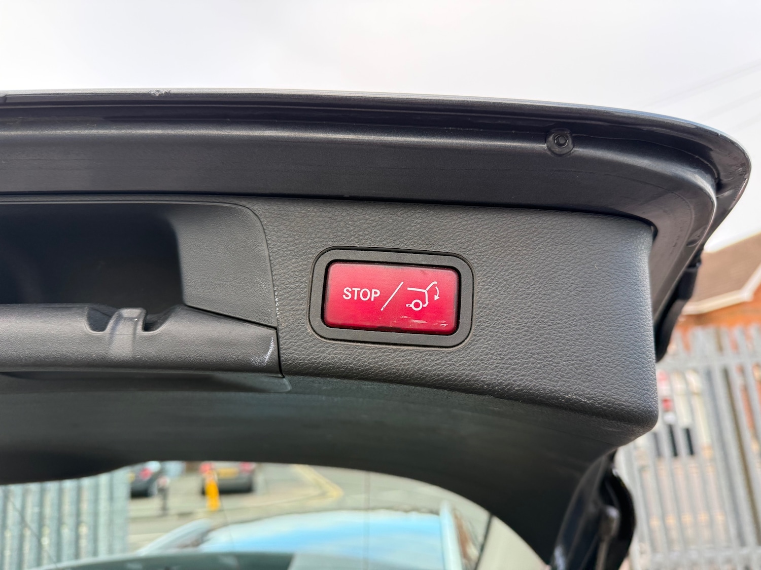 Used Mercedes-Benz C Class 2016 for sale - 76334123: Photo 23