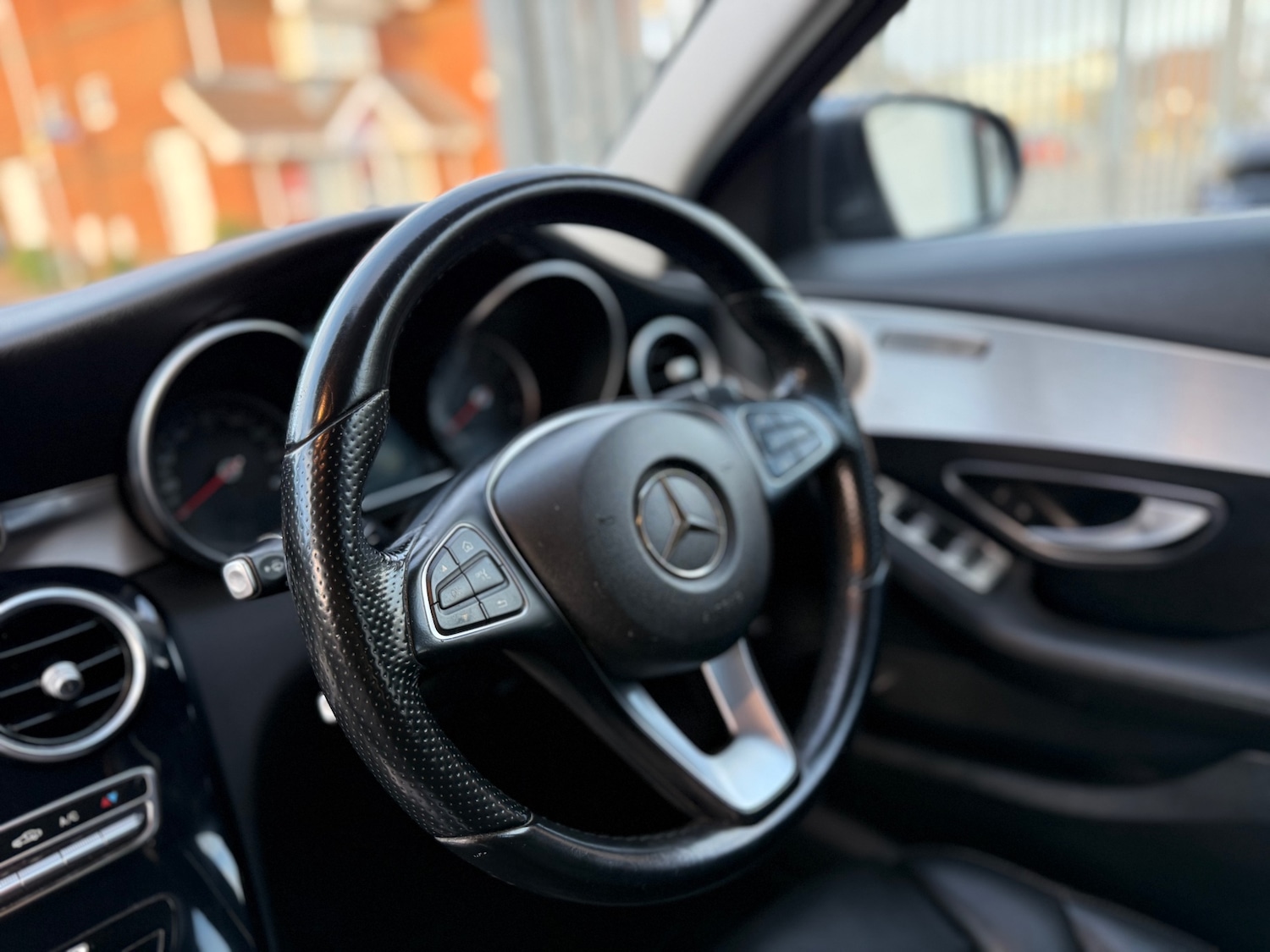 Used Mercedes-Benz C Class 2016 for sale - 76334123: Photo 62