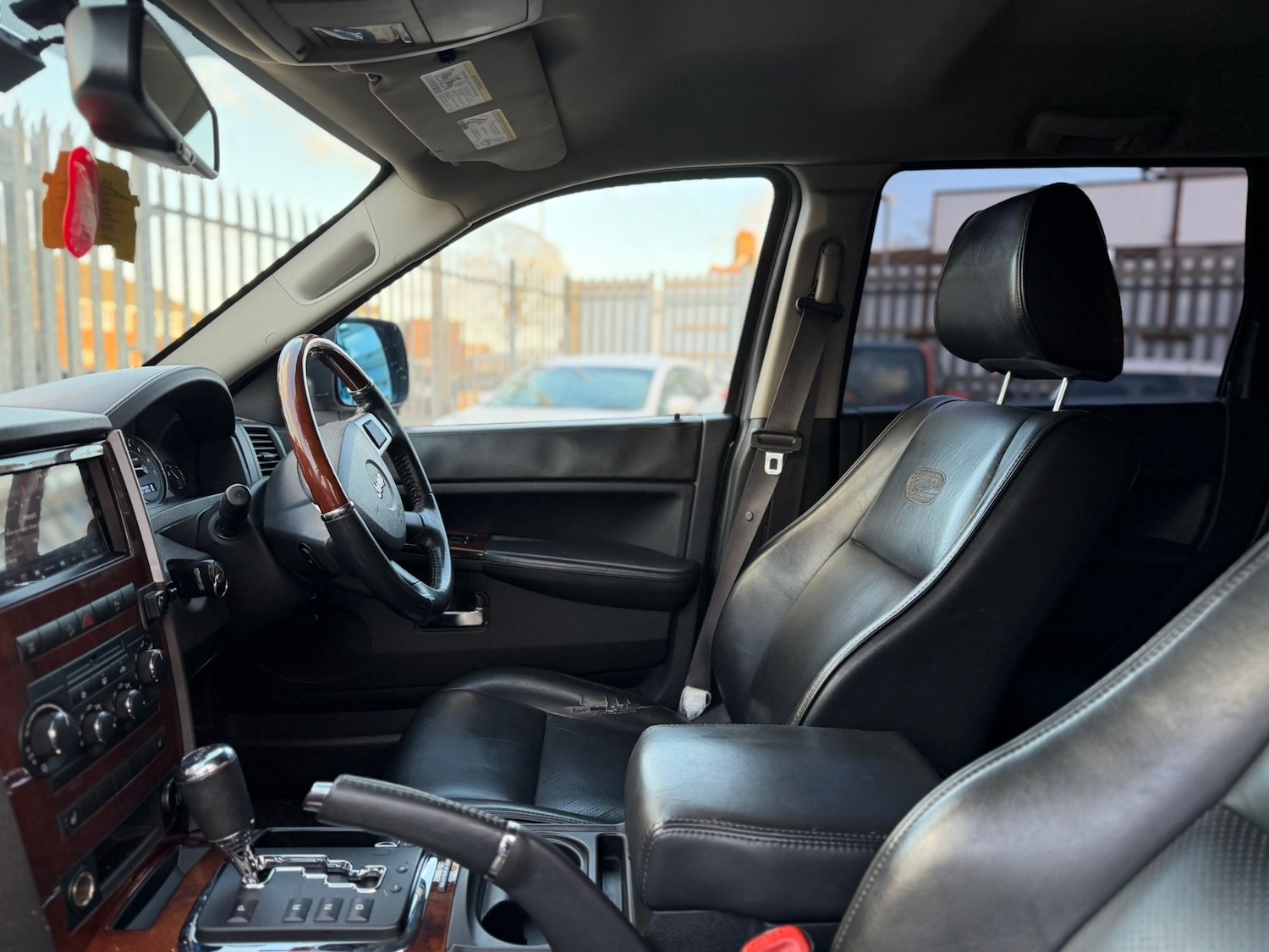 Used Jeep Grand Cherokee 2010 for sale - 76605996: Photo 21