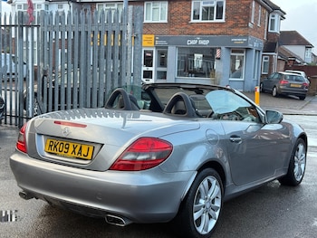 Used Mercedes-Benz SLK 2009 for sale - 75767339: Photo