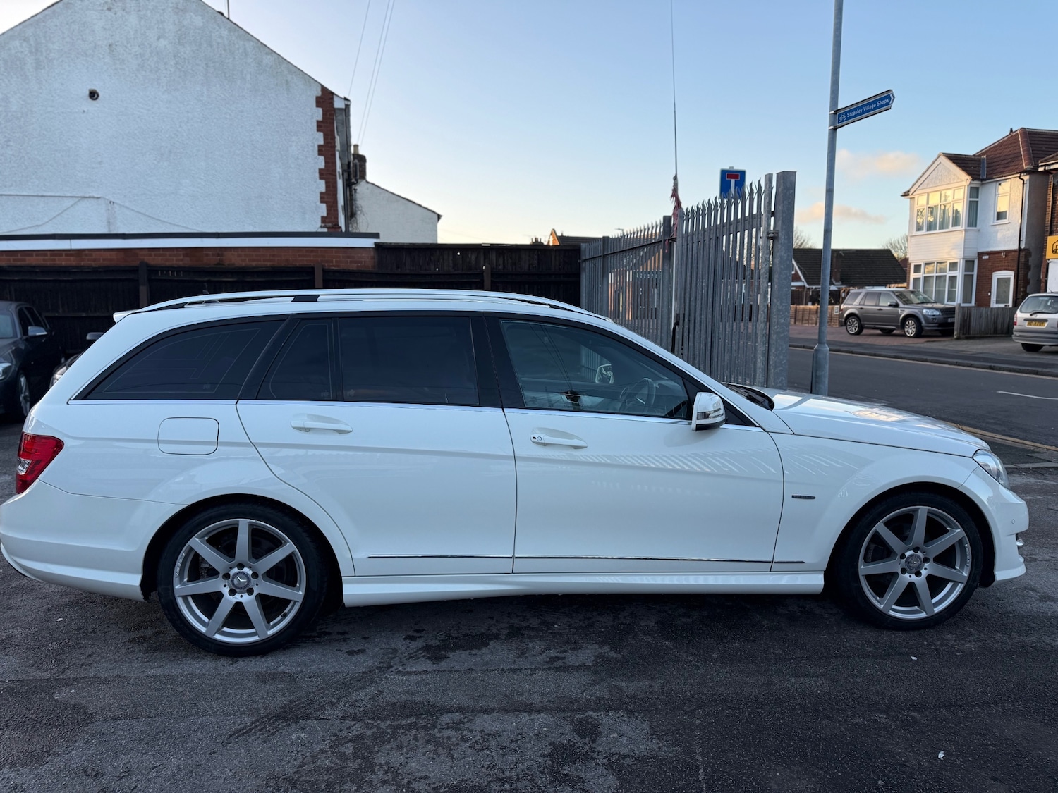 Used Mercedes-Benz C Class 2012 for sale - 77005929: Photo 10