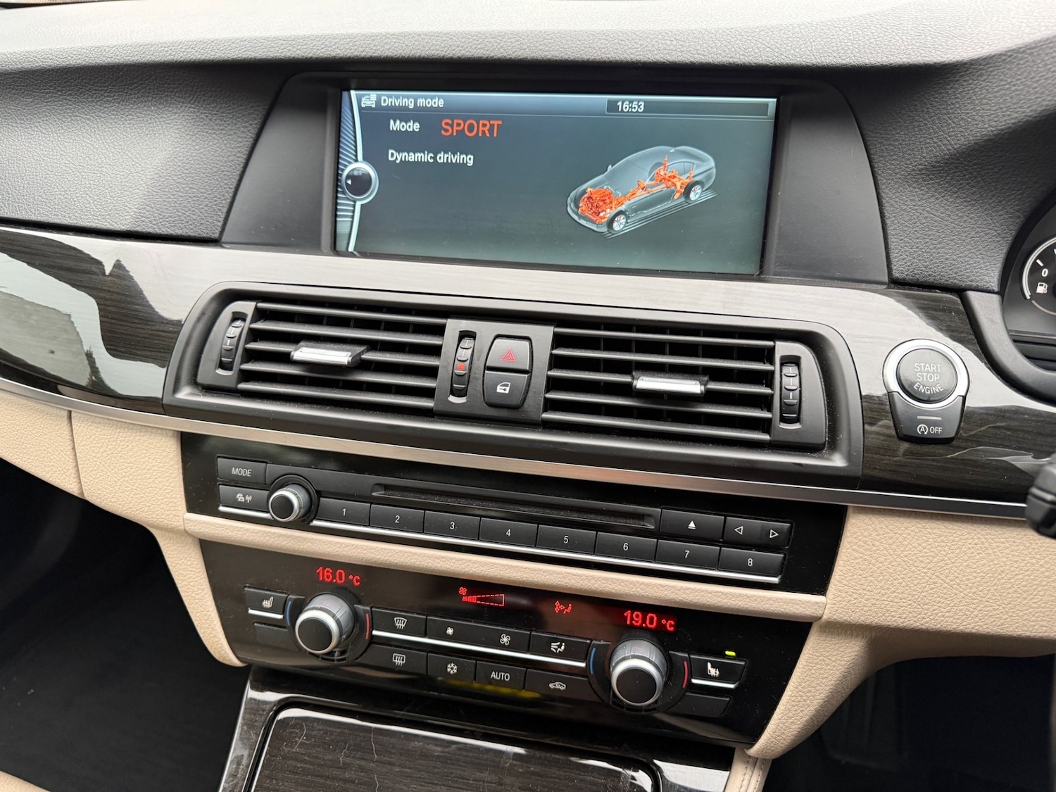 Used BMW 5 Series 2012 for sale - 76265851: Photo 12