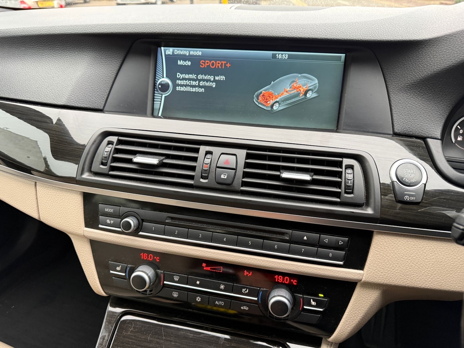 Used BMW 5 Series 2012 for sale - 76265851: Photo 26