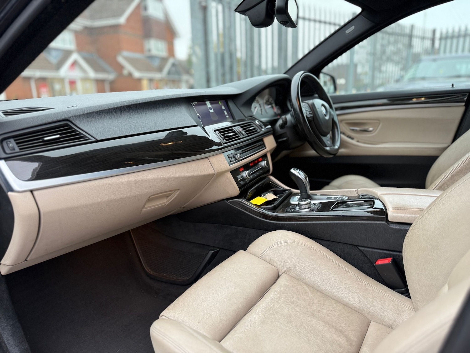 Used BMW 5 Series 2012 for sale - 76265851: Photo 31