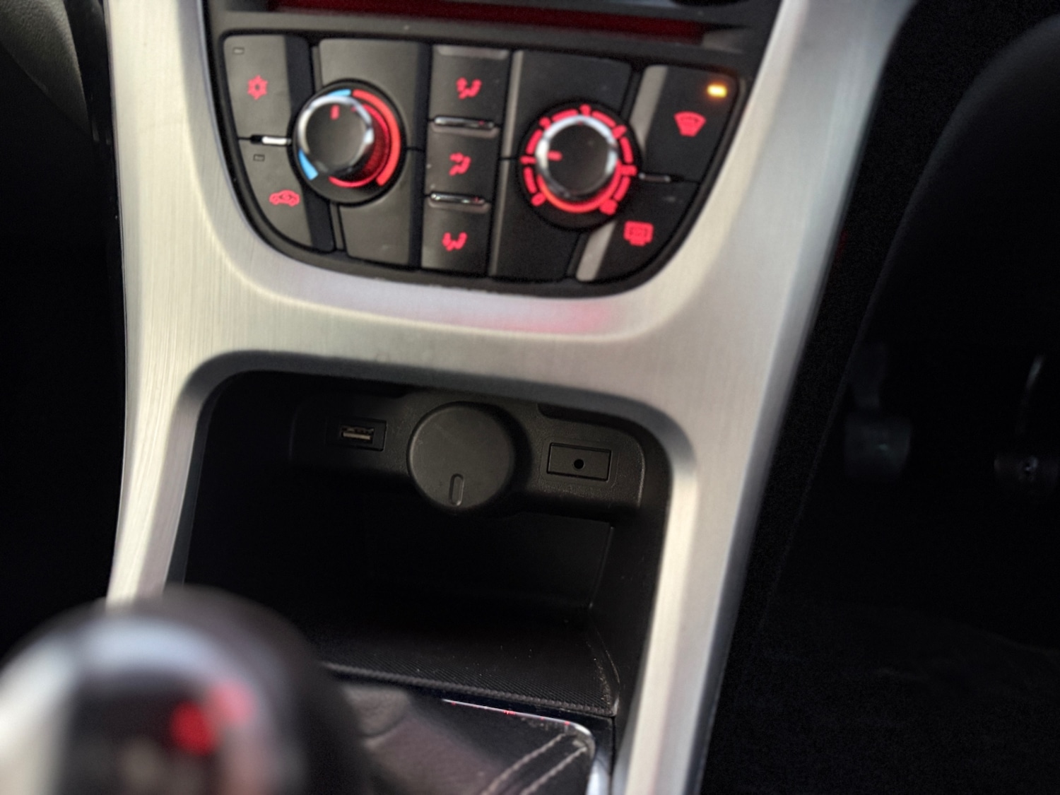 Used Vauxhall Astra GTC 2012 for sale - 77006203: Photo 13