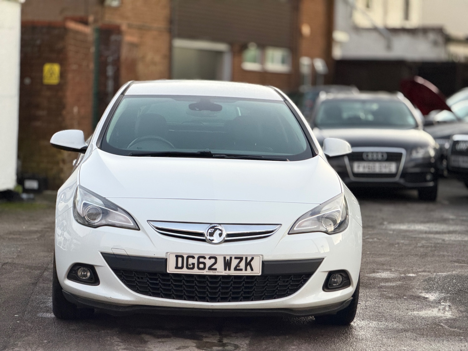Used Vauxhall Astra GTC 2012 for sale - 77006203: Photo 3