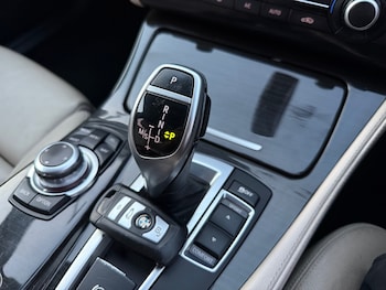 Used BMW 5 Series 2012 for sale - 76002597: Photo