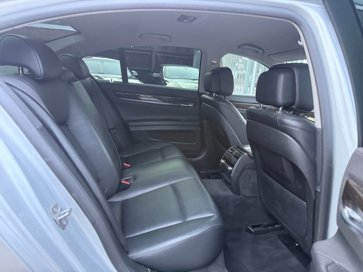 Used BMW 7 Series 2013 for sale - 76416192: Photo 27