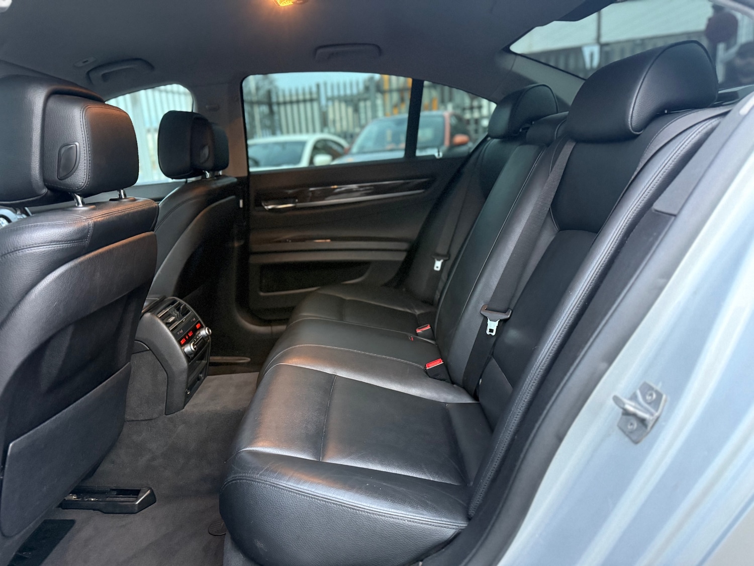 Used BMW 7 Series 2013 for sale - 76416192: Photo 35