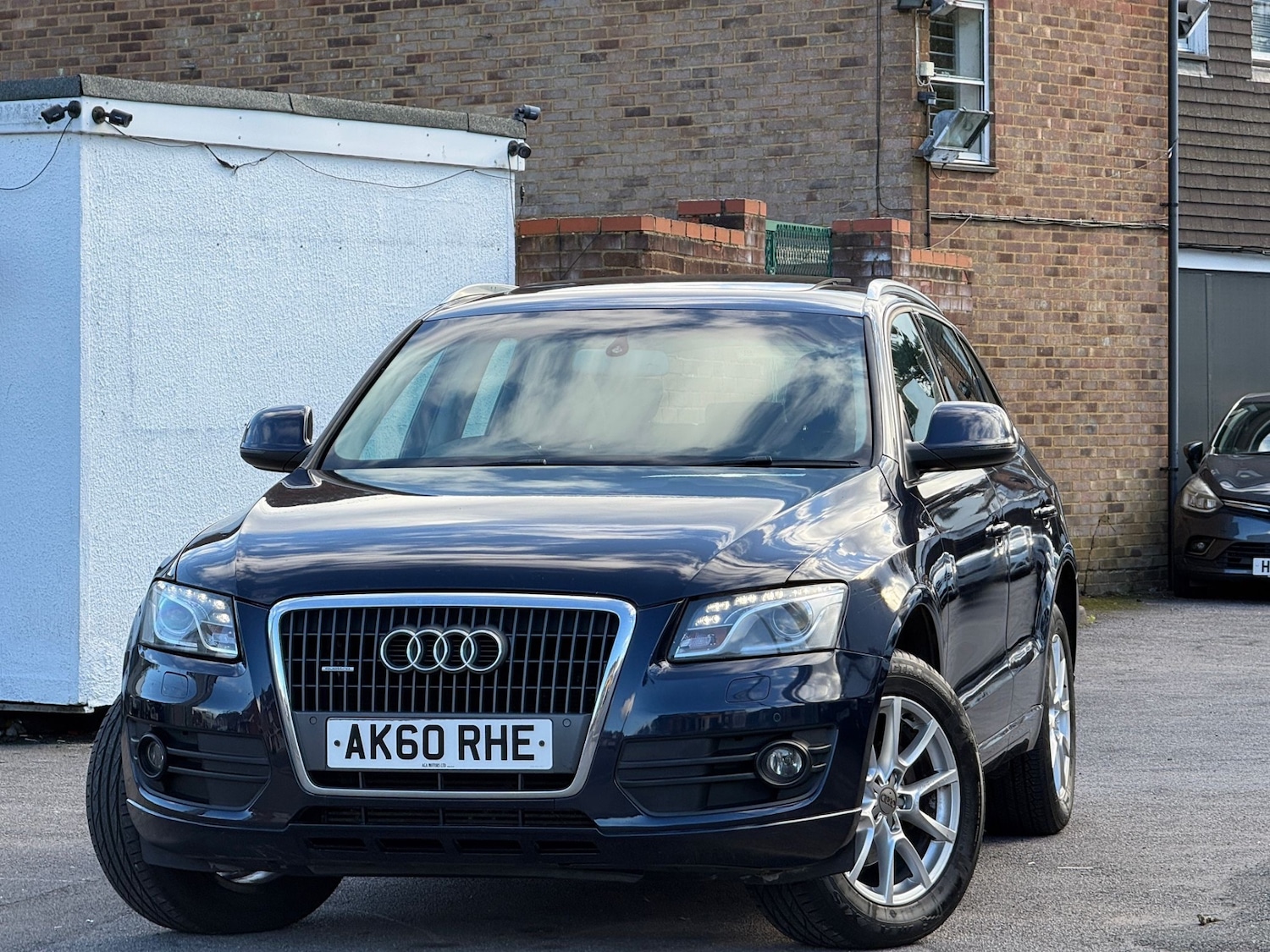Used Audi Q5 2010 for sale - 76402714: Photo 10
