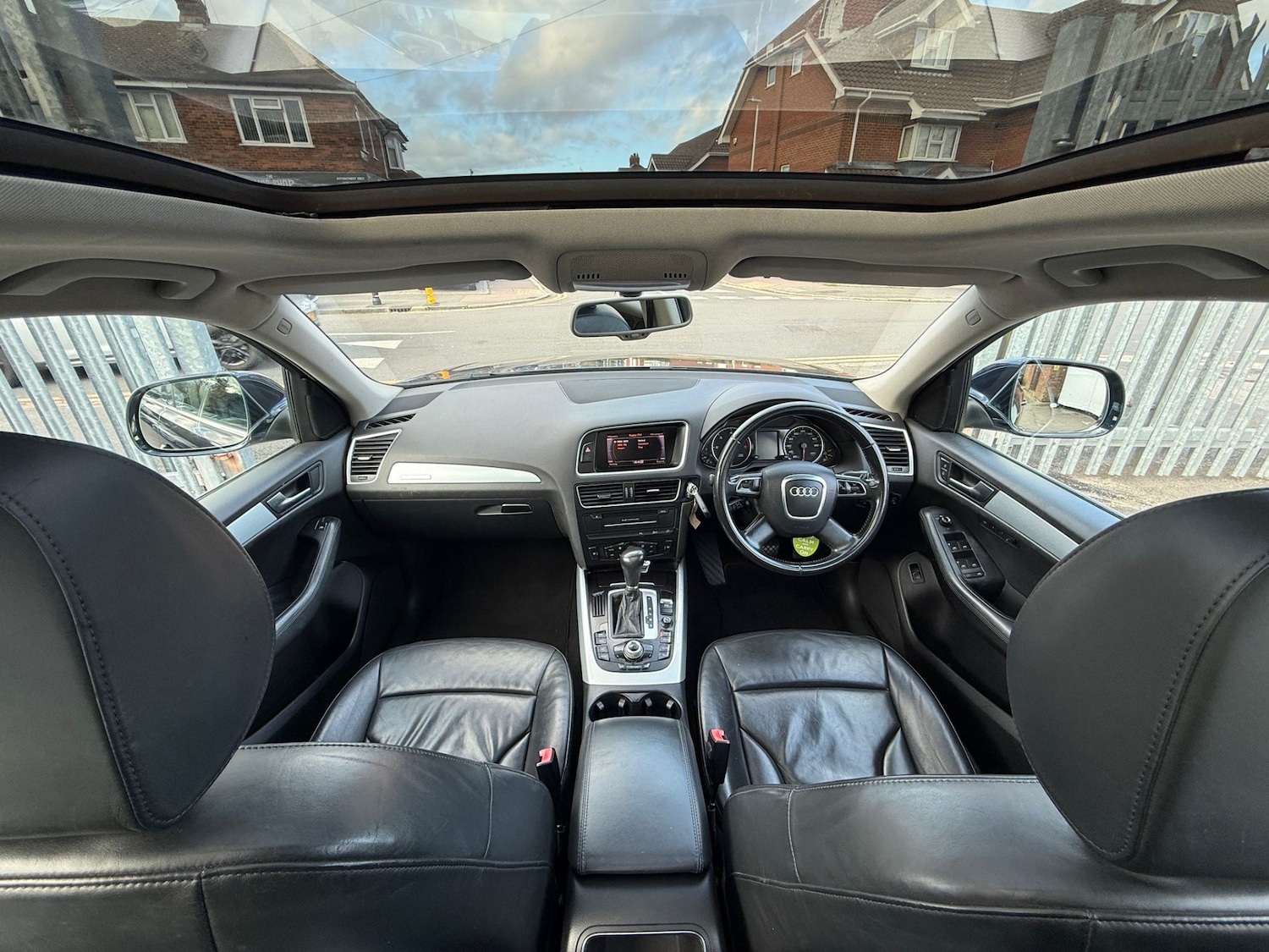 Used Audi Q5 2010 for sale - 76402714: Photo 27