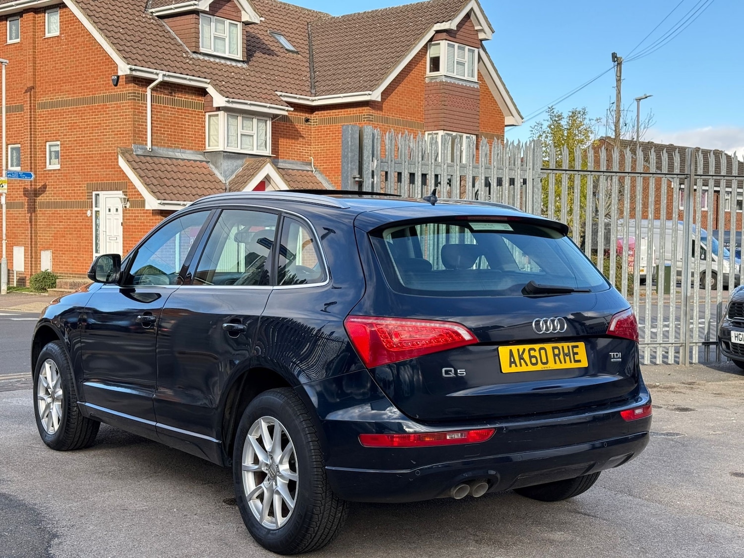 Used Audi Q5 2010 for sale - 76402714: Photo 30