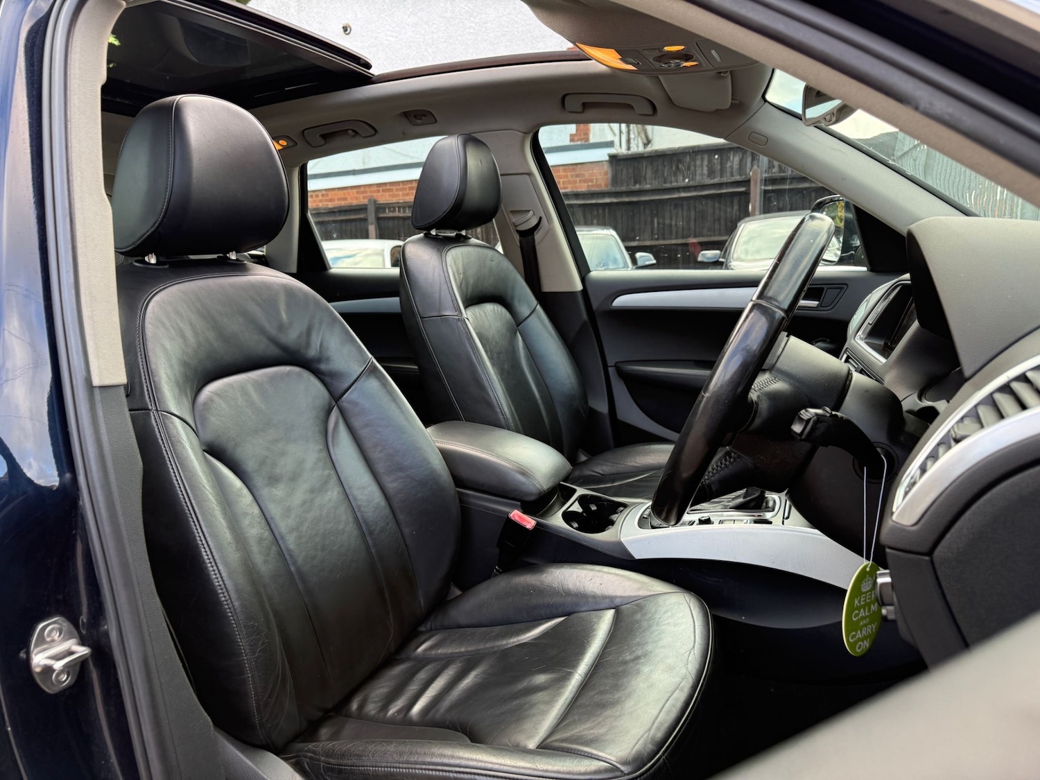 Used Audi Q5 2010 for sale - 76402714: Photo 38