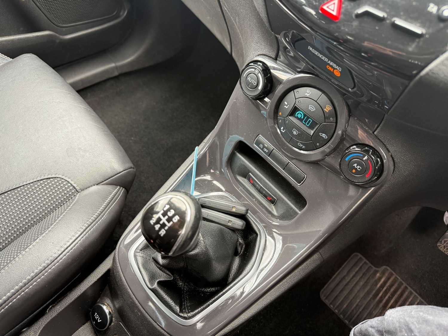 Vehicle 29