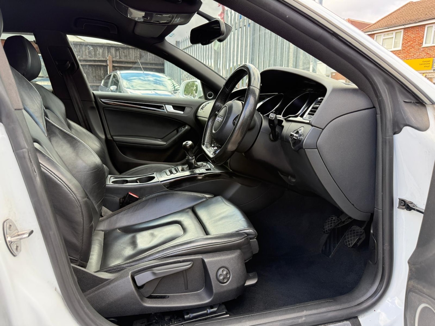 Vehicle 28