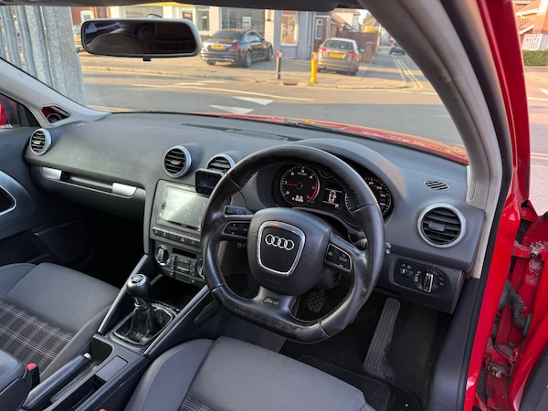 Used Audi A3 2010 for sale - 76265316: Photo 29