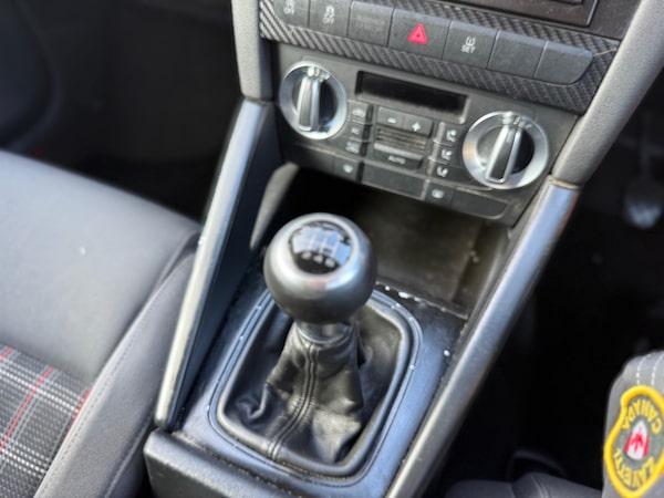 Used Audi A3 2010 for sale - 76265316: Photo 32