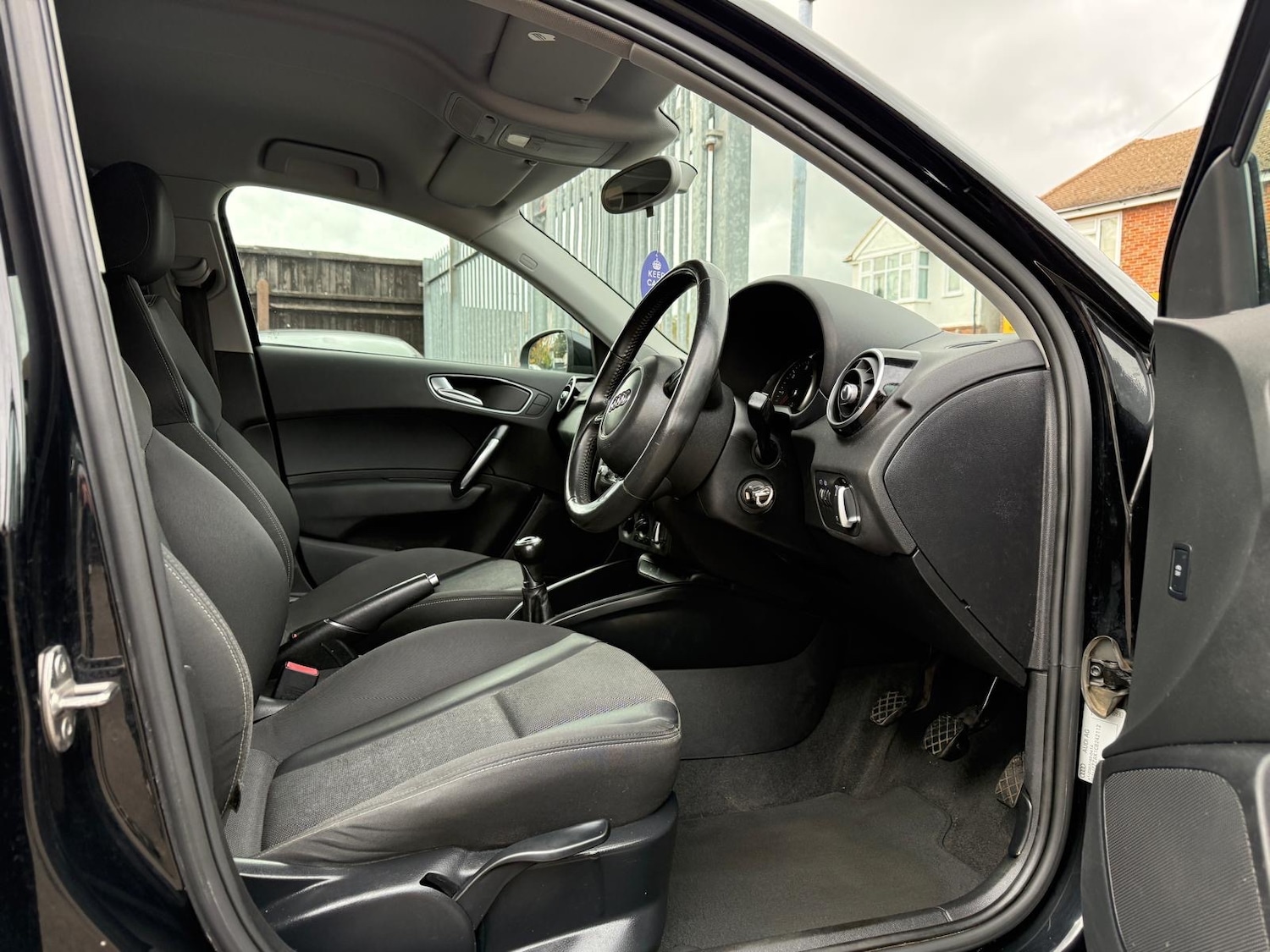 Used Audi A1 2012 for sale - 76402731: Photo 16