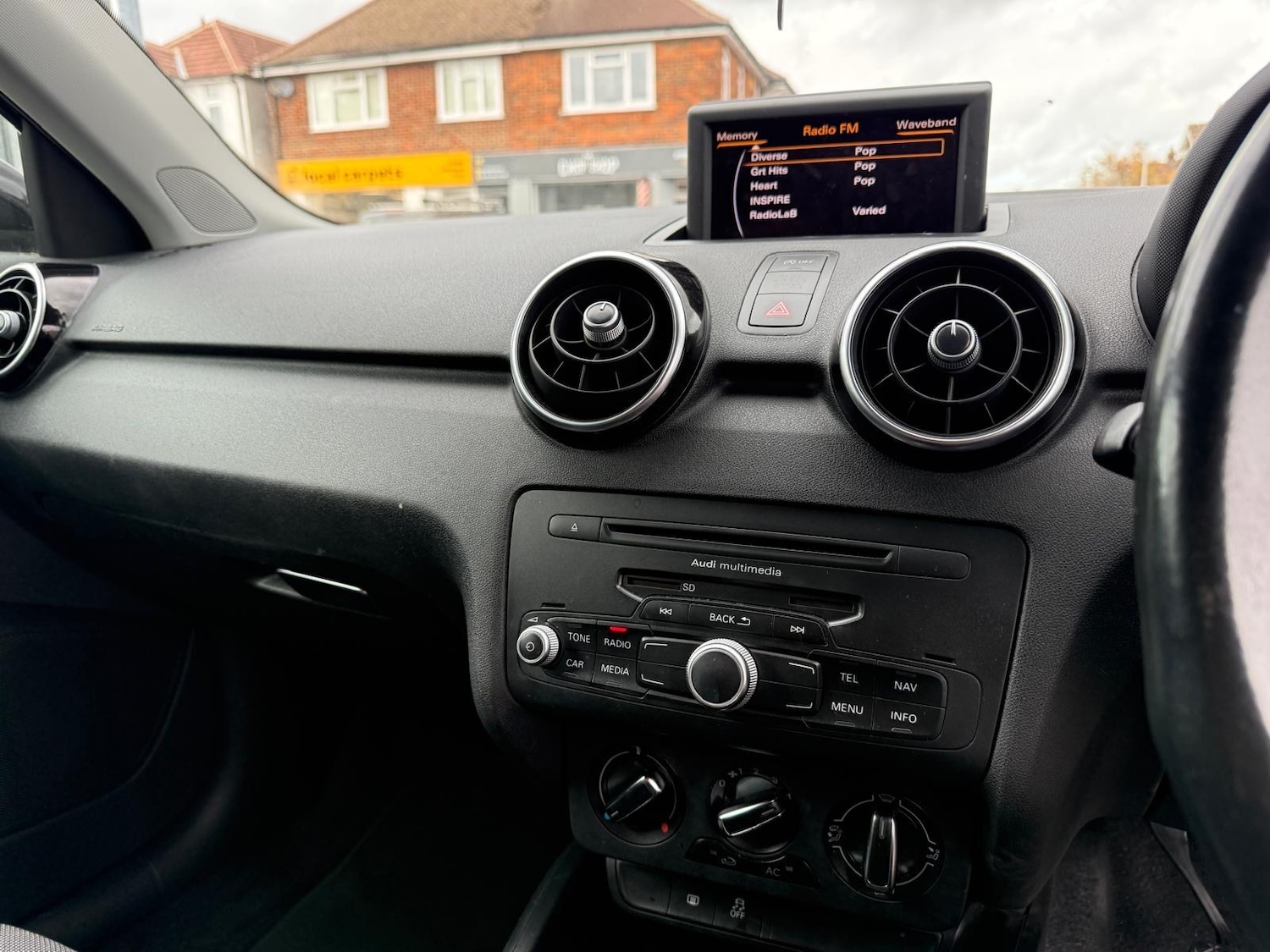 Used Audi A1 2012 for sale - 76402731: Photo 30