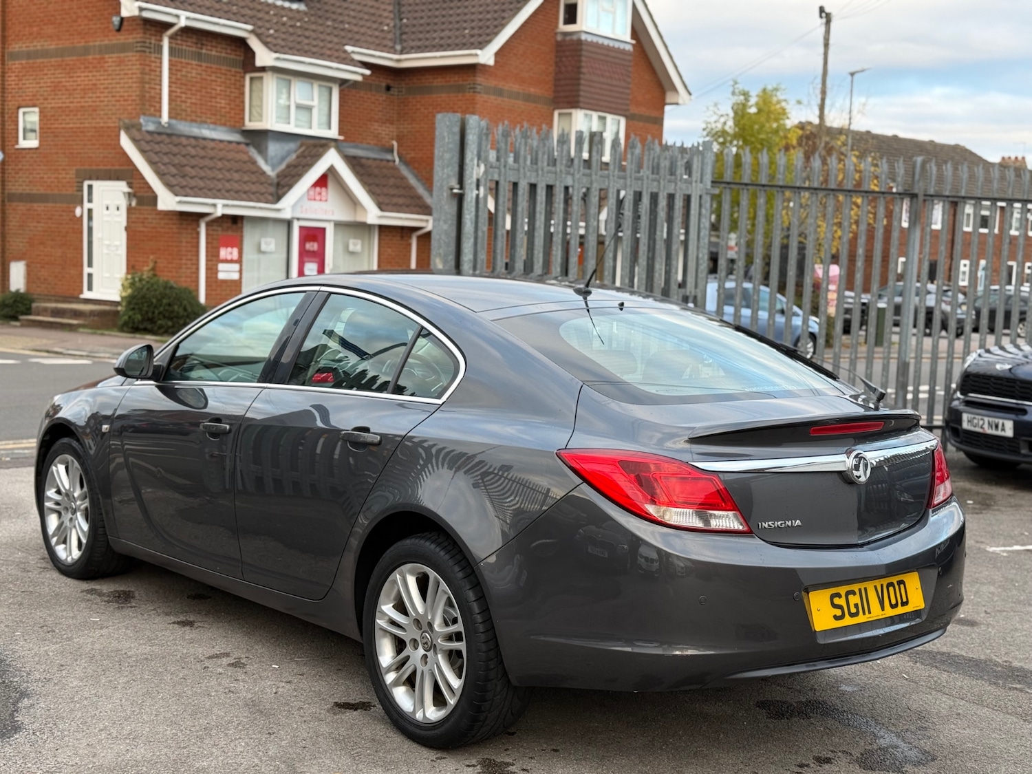 Used Vauxhall Insignia 2011 for sale - 76334040: Photo 5