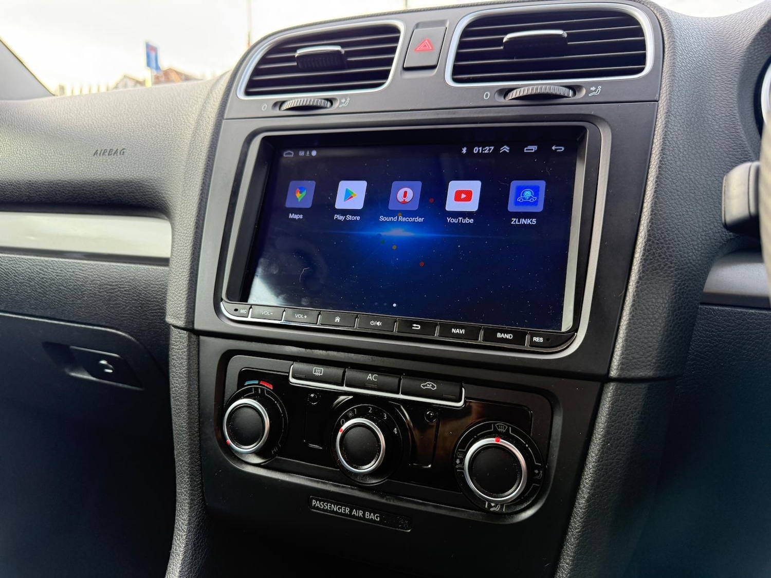 Vehicle 29