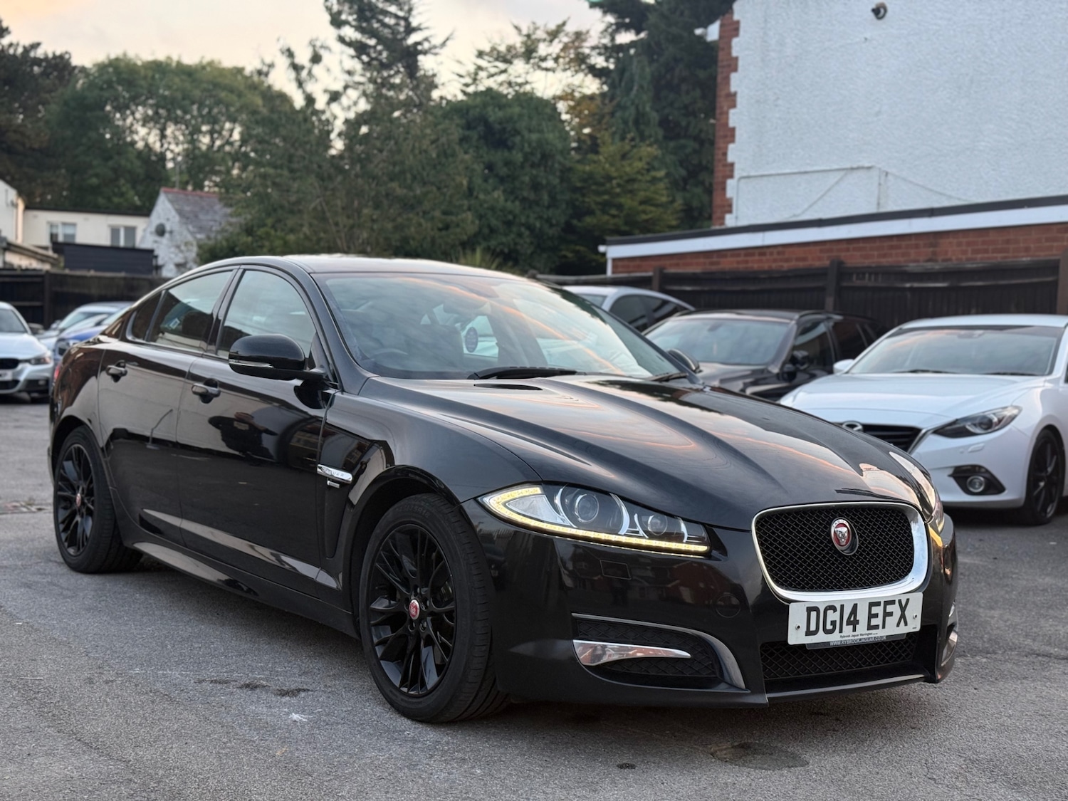 Used Jaguar XF 2014 for sale - 76134436: Photo 1