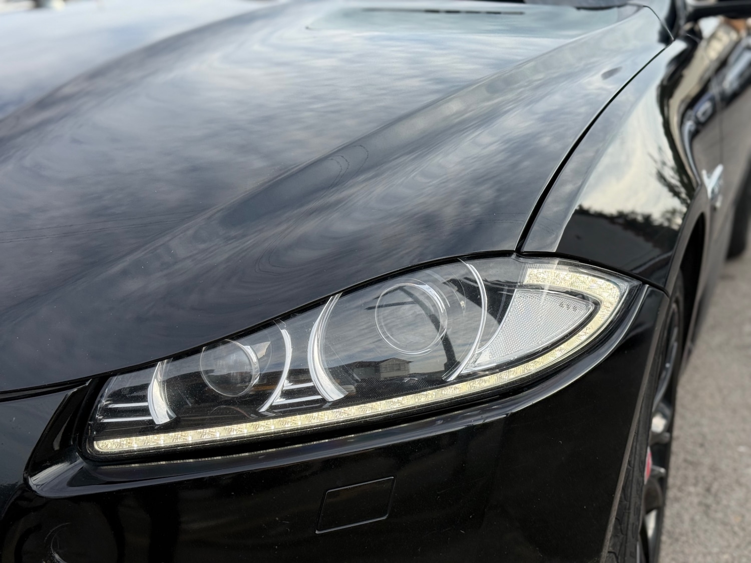 Used Jaguar XF 2014 for sale - 76134436: Photo 14