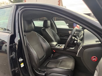 Used Jaguar XF 2014 for sale - 76134436: Photo 2