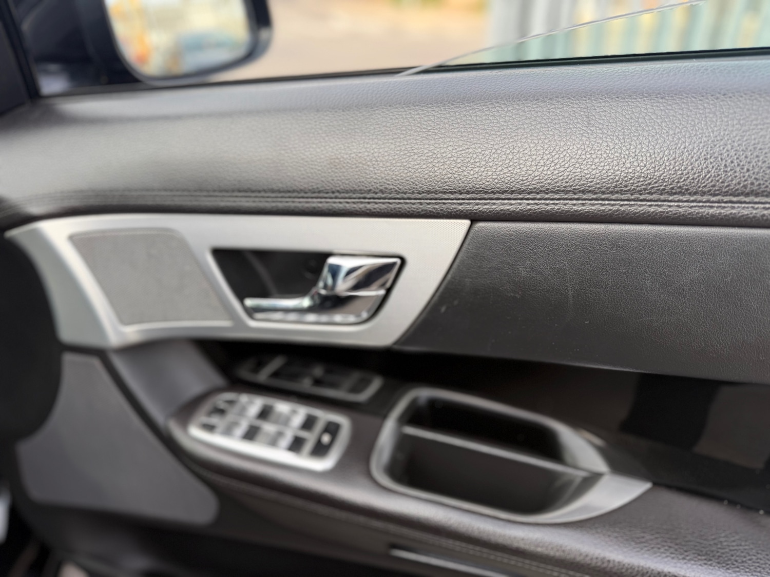 Used Jaguar XF 2014 for sale - 76134436: Photo 30