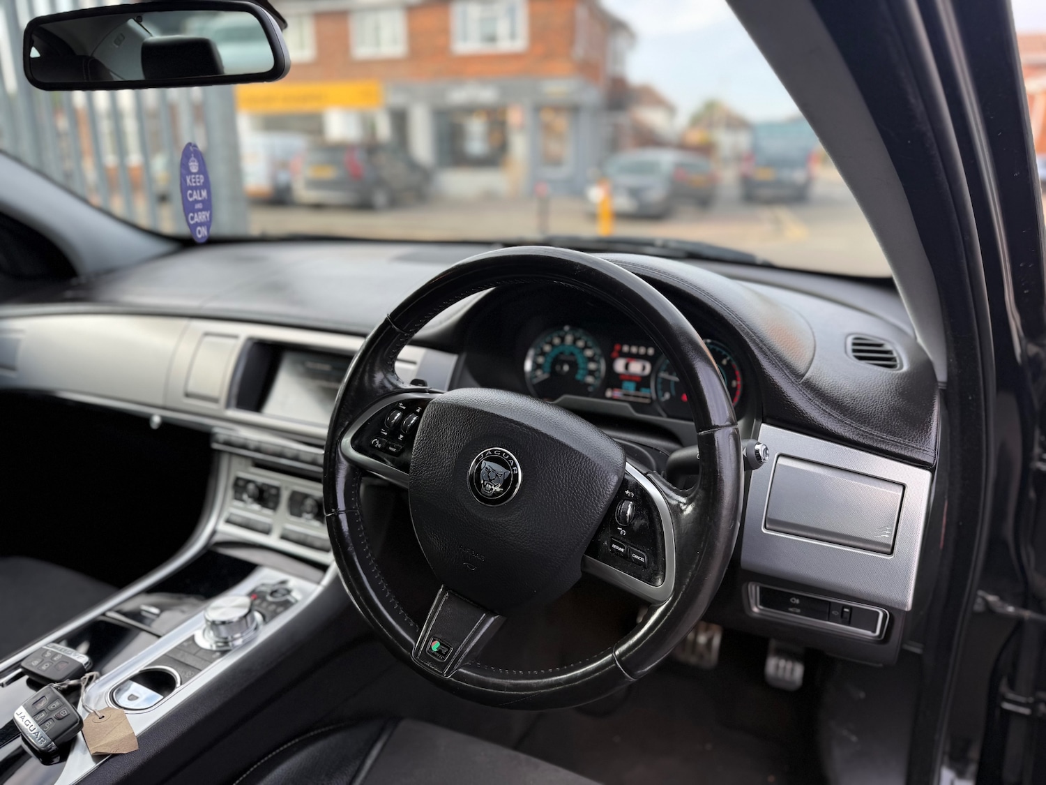 Used Jaguar XF 2014 for sale - 76134436: Photo 32