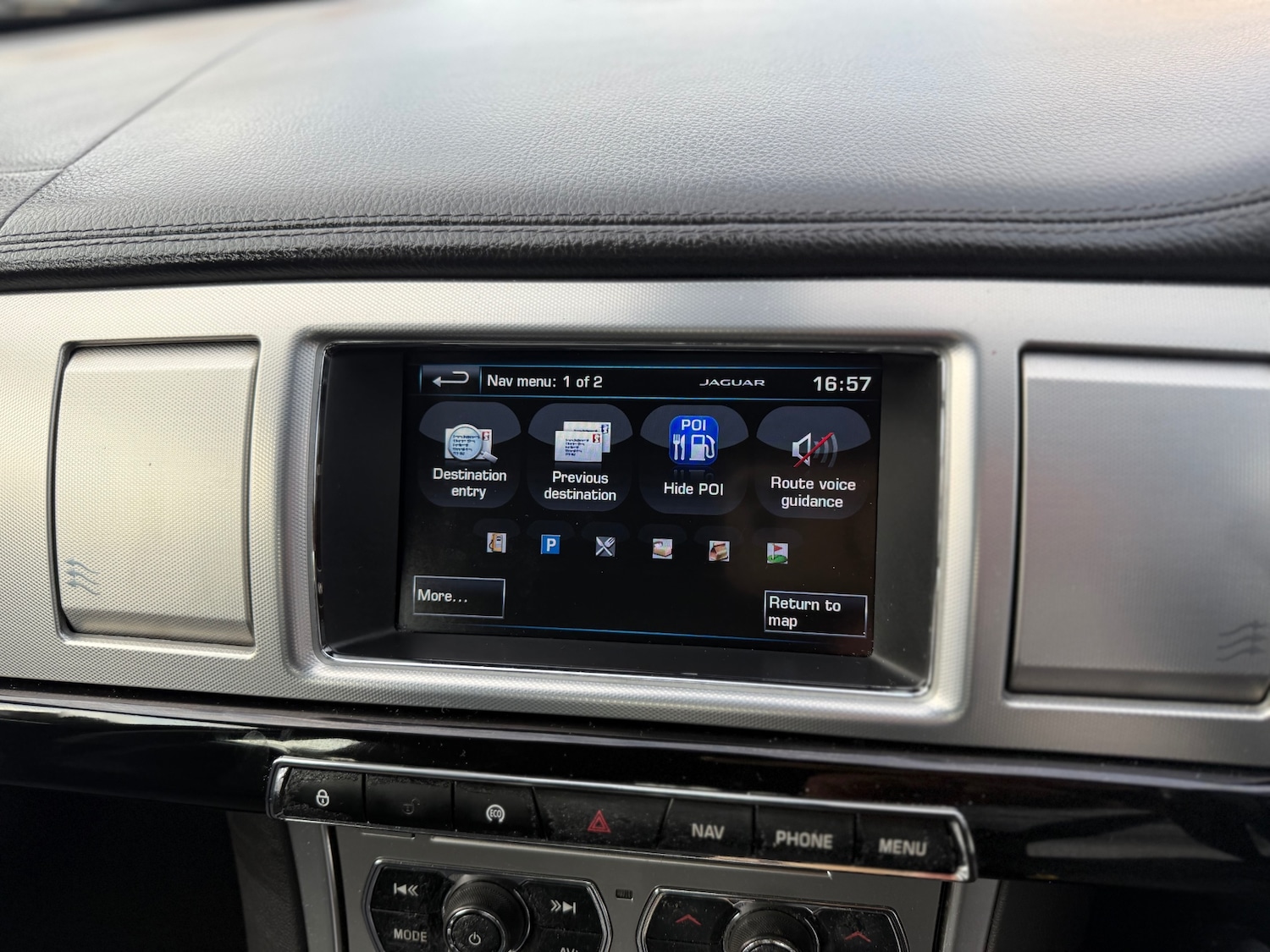 Used Jaguar XF 2014 for sale - 76134436: Photo 49