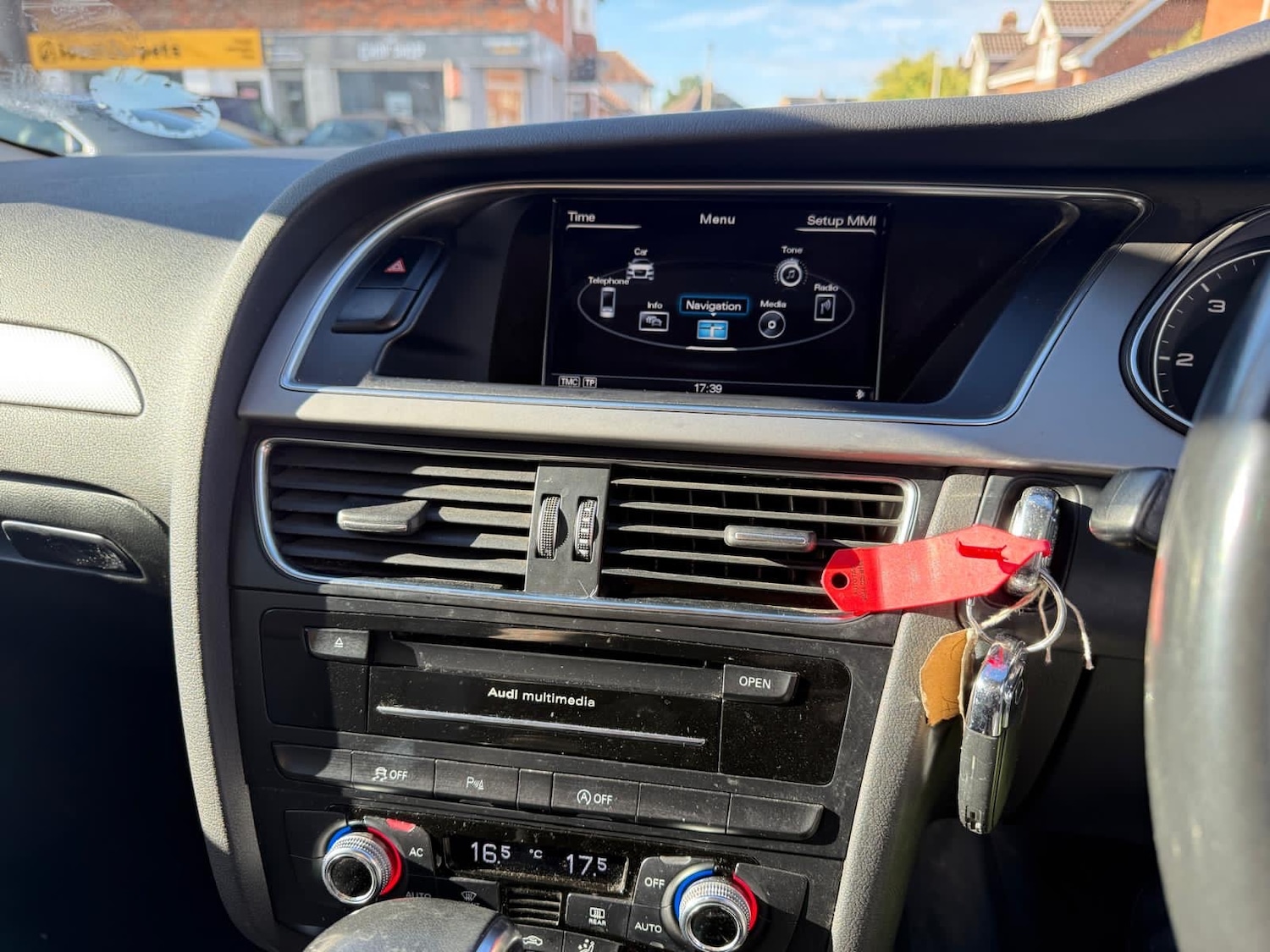 Vehicle 28