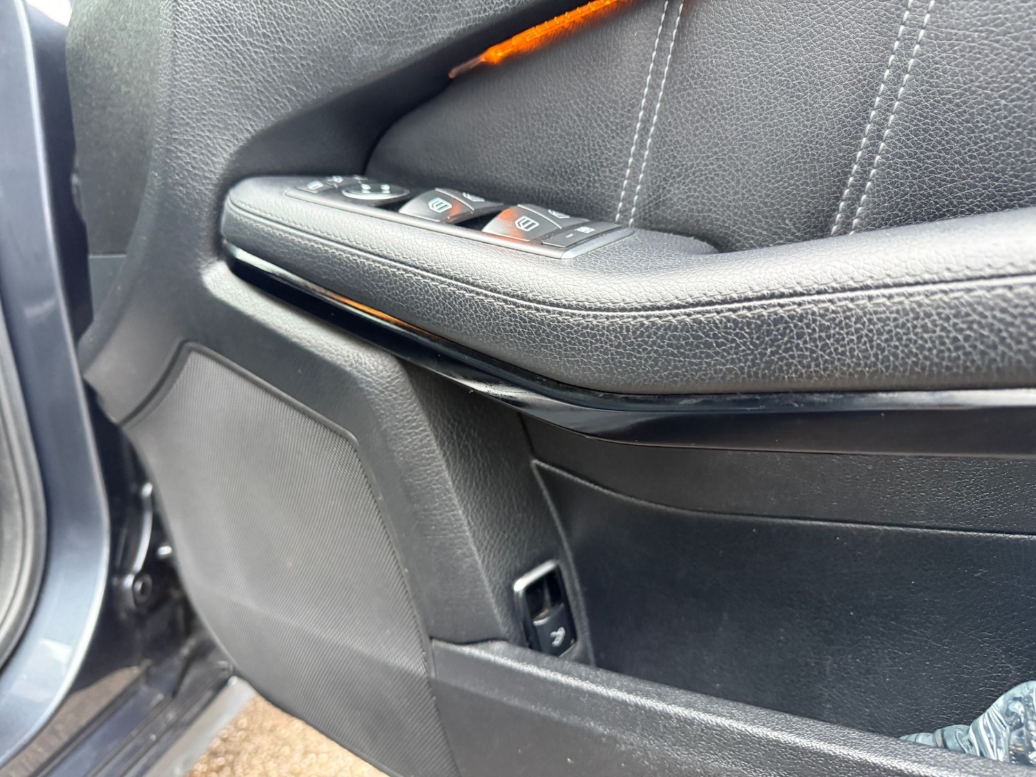 Used Mercedes-Benz E Class 2013 for sale - 76591203: Photo 15