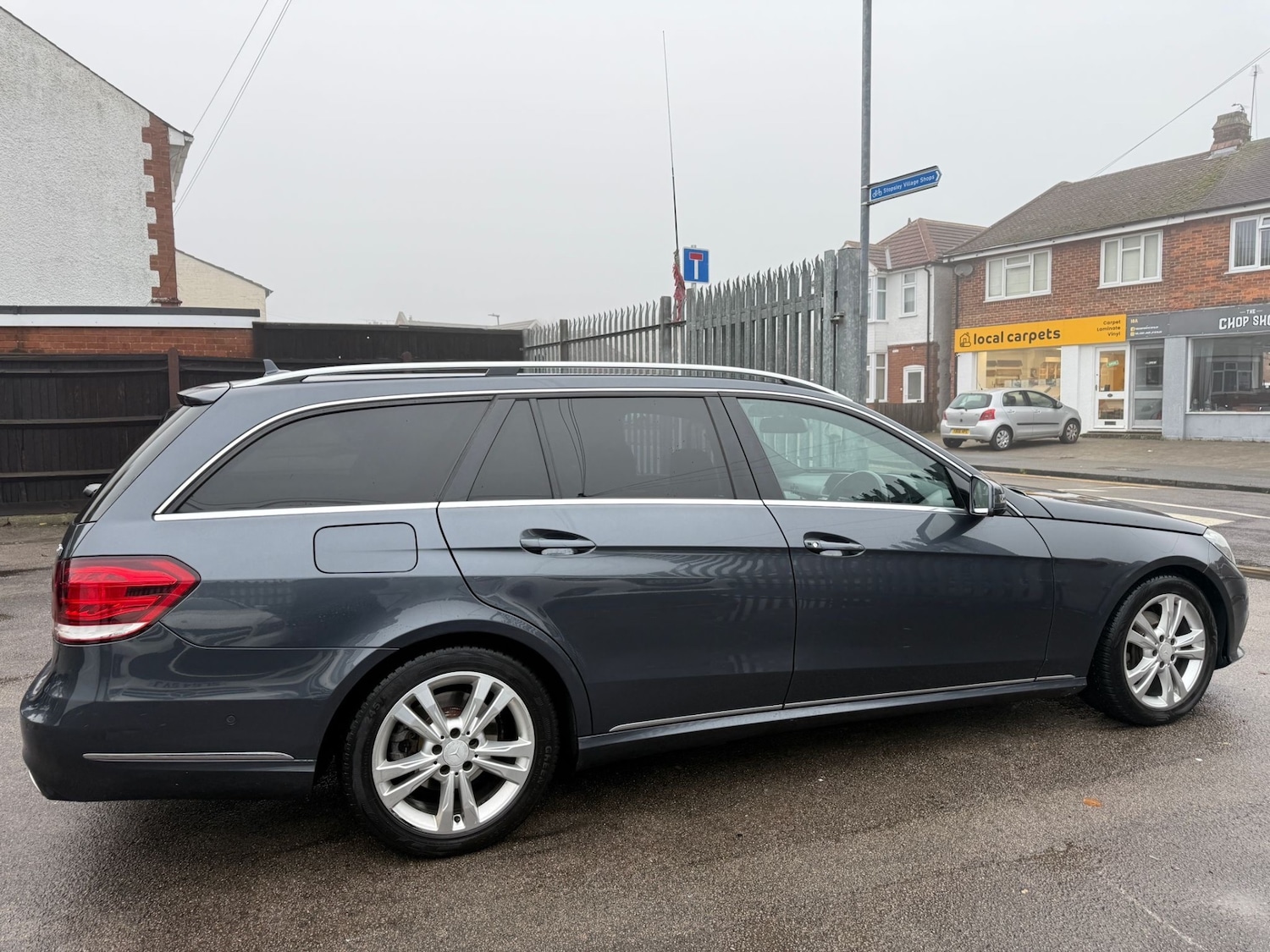 Used Mercedes-Benz E Class 2013 for sale - 76591203: Photo 19