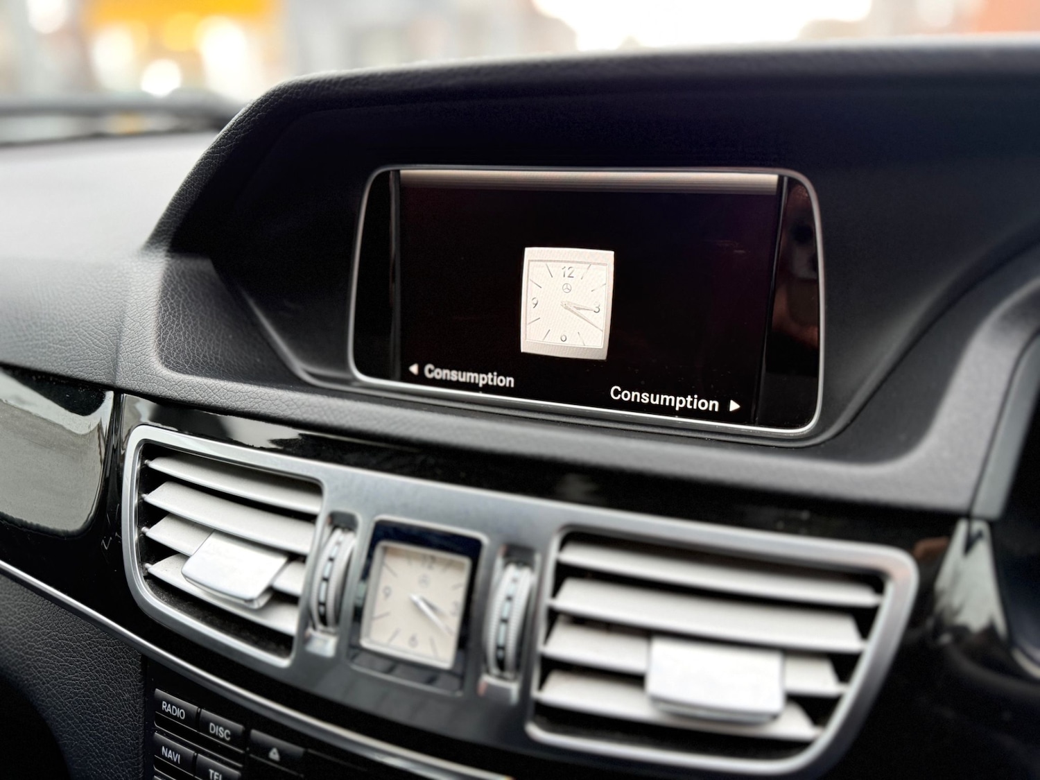 Used Mercedes-Benz E Class 2013 for sale - 76591203: Photo 26