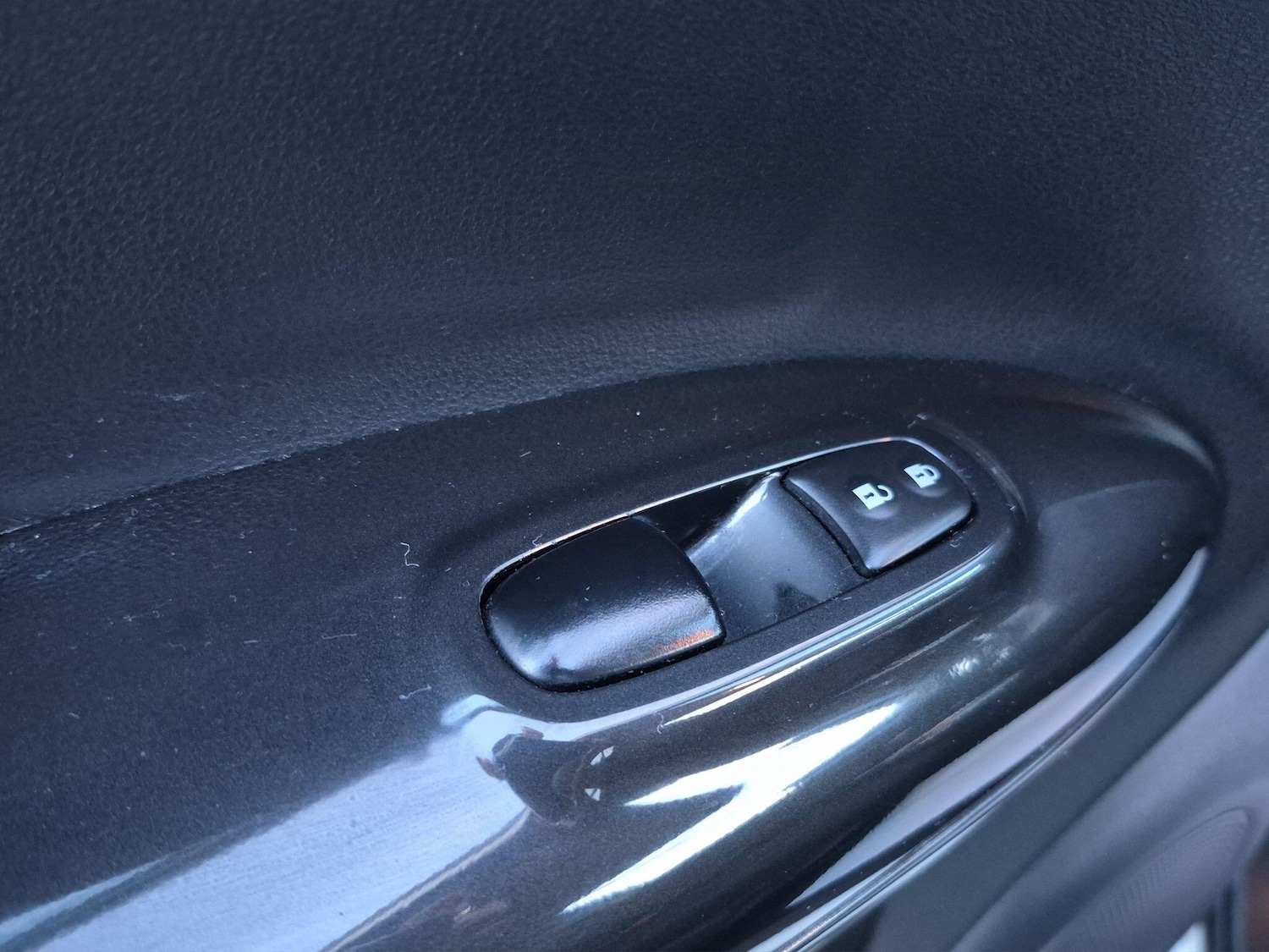 Used Nissan Juke 2013 for sale - 78127411: Photo 24