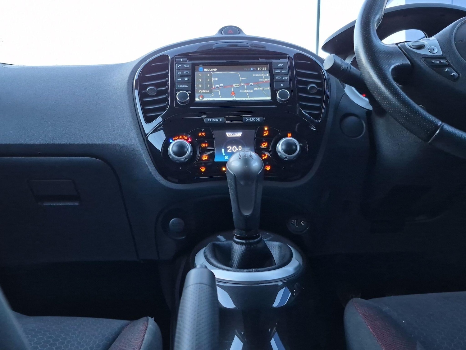 Used Nissan Juke 2013 for sale - 78127411: Photo 31