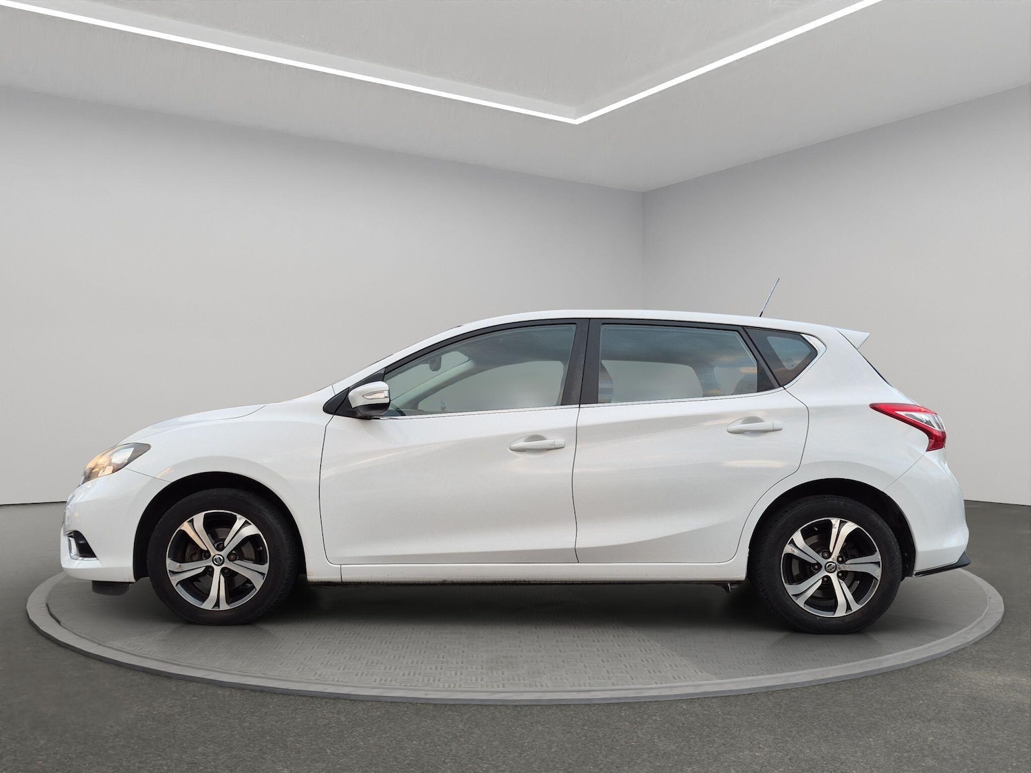 Used Nissan Pulsar 2016 for sale - 78101195: Photo 5